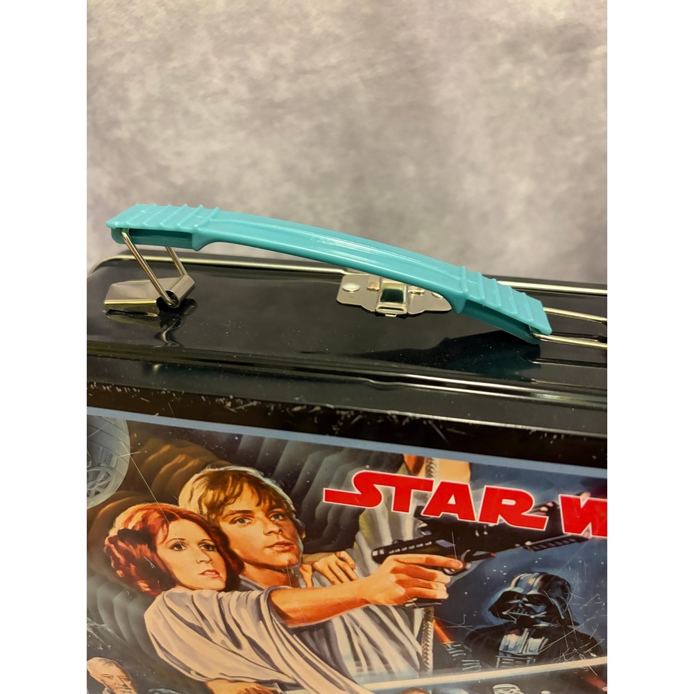 Star Wars Metal Lunch Box Tin Box Co Blue 2020 Collectible - Picture 9 of 10